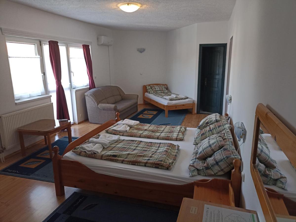 Hotel Muschel Panzio Keszthely Zewnętrze zdjęcie