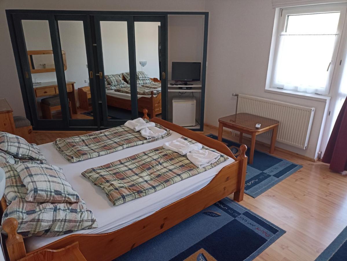 Hotel Muschel Panzio Keszthely Zewnętrze zdjęcie